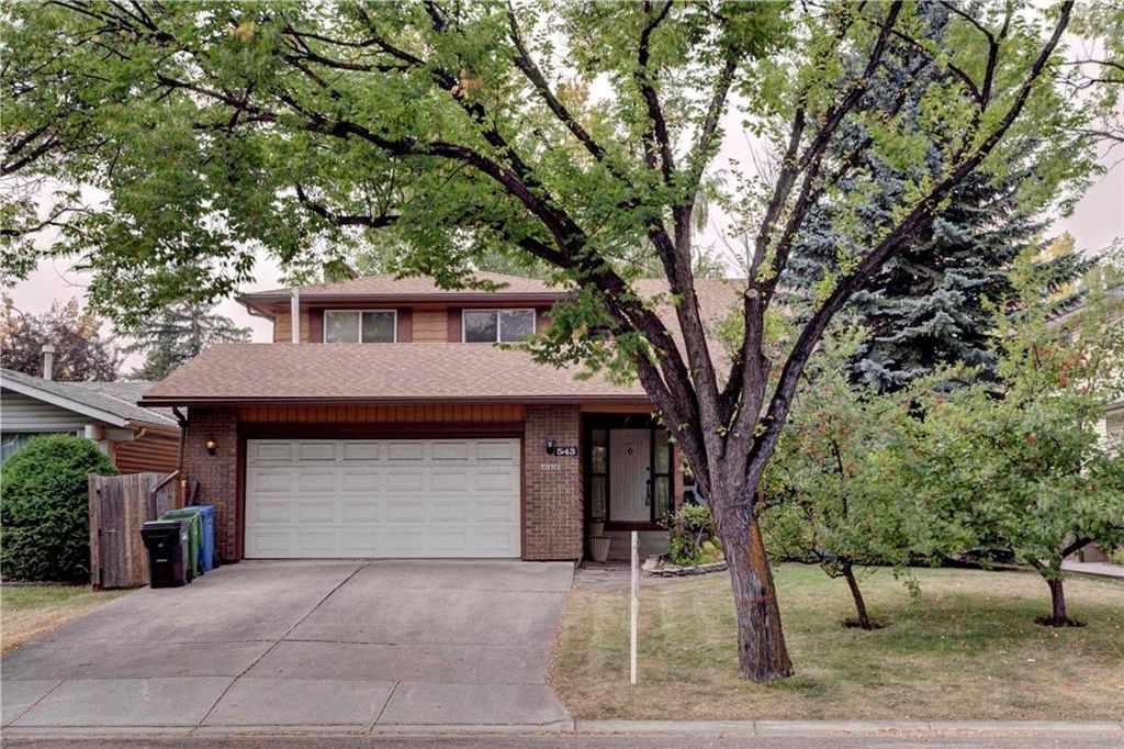 Main Photo: 543 WOODPARK Crescent SW in Calgary: Woodlands House for sale : MLS®# C4136852