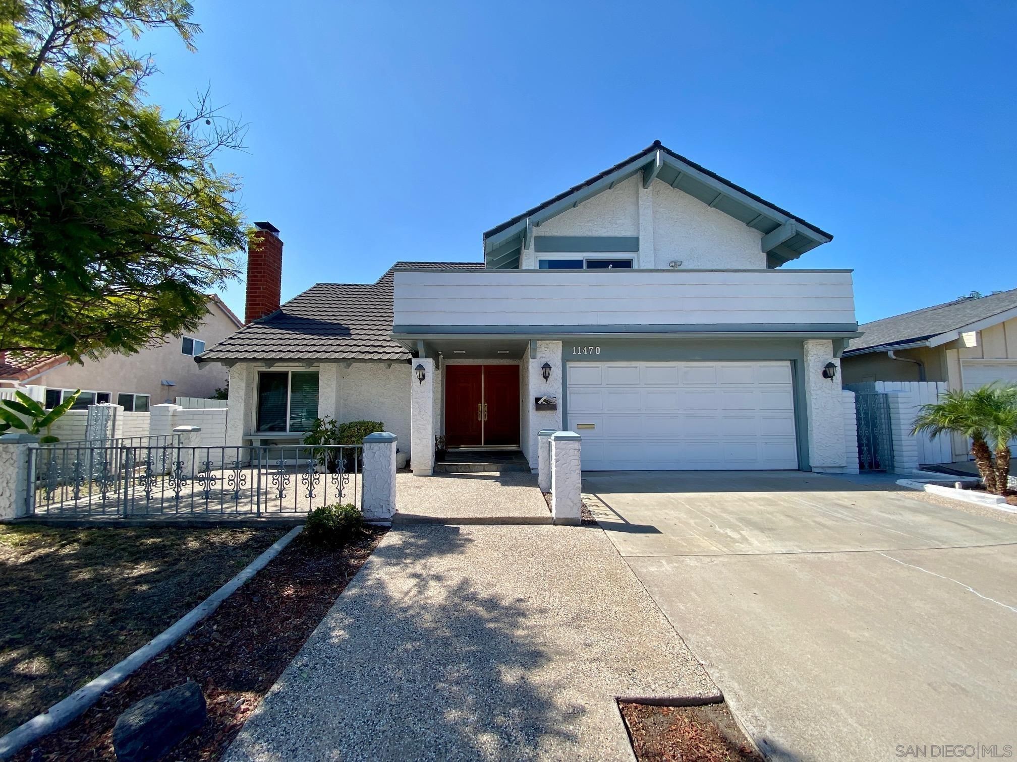 Main Photo: MIRA MESA House for sale : 5 bedrooms : 11470 Westonhill Drive in San Diego