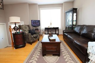 Photo 6: 2 Murray Place in Saskatoon: Dundonald Residential for sale : MLS®# SK927814