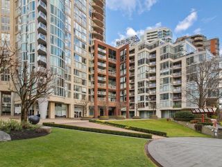 Photo 30: 505 990 BEACH Avenue in Vancouver: Yaletown Condo for sale in "1000 Beach" (Vancouver West)  : MLS®# R2832585