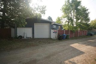 Photo 17: 2928 CEDAR RIDGE Drive SW in Calgary: Cedarbrae Detached for sale : MLS®# A2074738