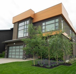 Photo 2: 967 73 Street SW in Calgary: West Springs Detached for sale : MLS®# A1237346