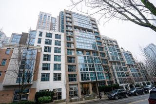 Photo 3: 703 1318 HOMER Street in Vancouver: Yaletown Condo for sale in "Governor's Villa II" (Vancouver West)  : MLS®# R2747781