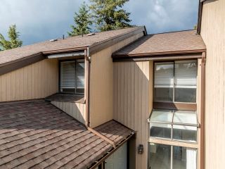 Photo 6: 112 2533 MARCET Court in Abbotsford: Abbotsford East Townhouse for sale in "Old Yale Estates" : MLS®# R2819569