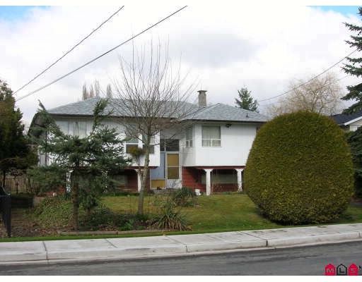 Main Photo: 19943 BRYDON Crescent in Langley: Langley City House for sale : MLS®# F2806080