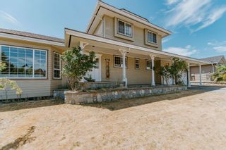 Photo 1: 4779 TAMARACK Place in Sechelt: Sechelt District House for sale in "Davis Bay Estates" (Sunshine Coast)  : MLS®# R2798123
