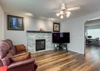Photo 9: 92 Riverview Mews SE in Calgary: Riverbend Detached for sale : MLS®# A2031929