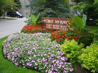 Photo 32: 3837 Point Mckay Road NW in Calgary: Point McKay Row/Townhouse for sale : MLS®# A1163612
