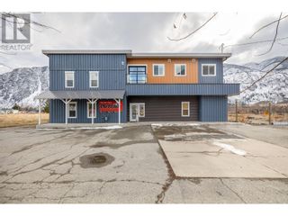 Photo 2: 101 7th Avenue in Keremeos: House for sale : MLS®# 10302226