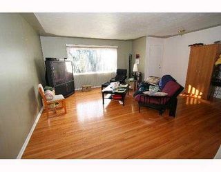Photo 2:  in CALGARY: Glenbrook Residential Detached Single Family for sale (Calgary)  : MLS®# C3254776