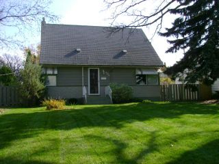 Photo 1: 339 DUFFIELD Street in WINNIPEG: St James Residential for sale (West Winnipeg)  : MLS®# 1020104