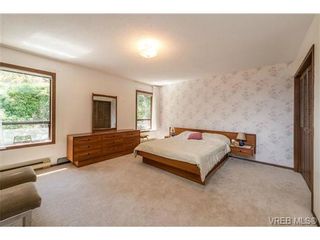 Photo 14: 1071 Quailwood Place in VICTORIA: SE Broadmead Residential for sale (Saanich East)  : MLS®# 327540