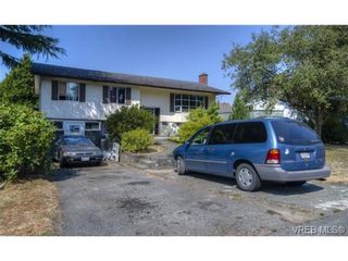 Photo 2: 3216 Willshire Dr in VICTORIA: La Walfred House for sale (Langford)  : MLS®# 679747