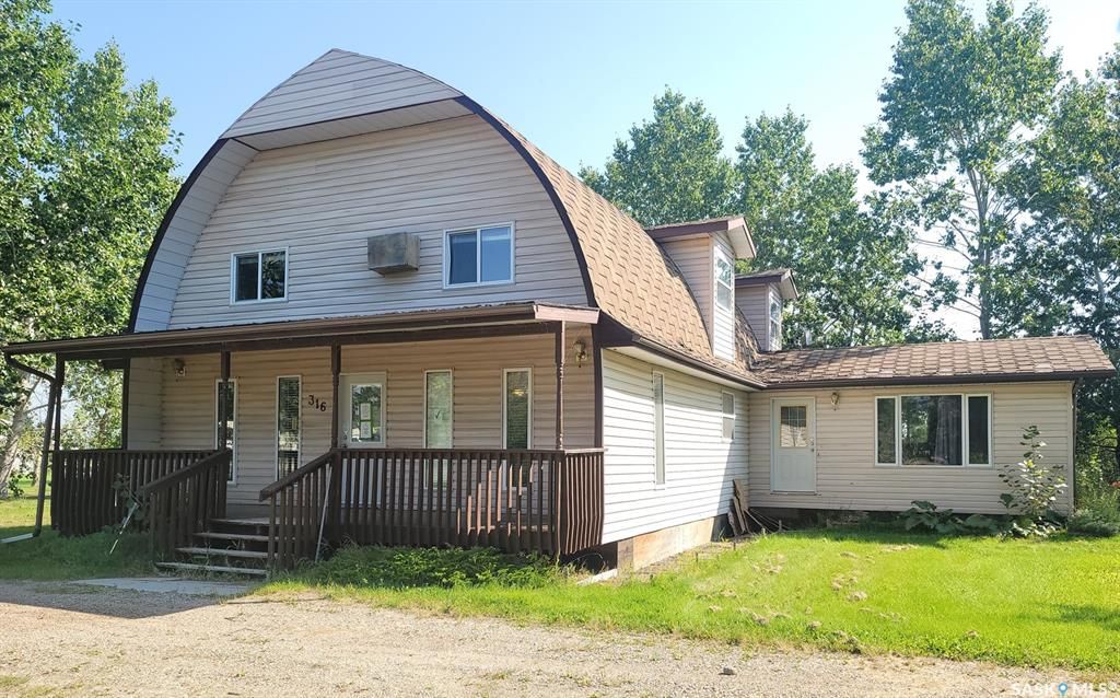 Main Photo: 316 7th Street East in Meadow Lake: Residential for sale : MLS®# SK907376