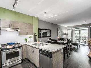 Photo 8: 217 1153 KENSAL Place in Coquitlam: New Horizons Condo for sale in "ROYCROFT" : MLS®# R2010380