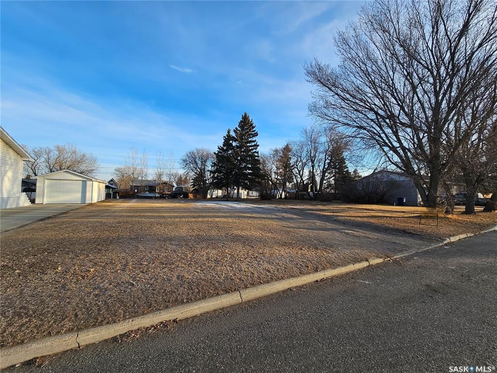 Main Photo: 425 2nd Avenue West in Unity: Lot/Land for sale : MLS®# SK949942