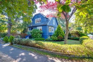 Photo 1: 1601 Ross St in Victoria: Vi Fairfield East House for sale : MLS®# 915497