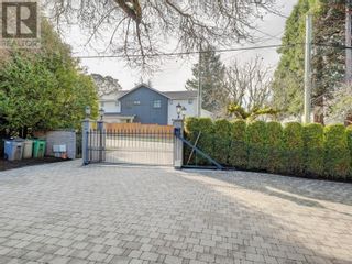 Photo 51: 1690 Ash Rd in Saanich: House for sale : MLS®# 953533