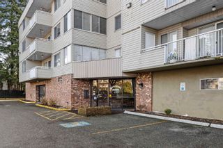 Photo 1: 209 32040 TIMS Avenue in Abbotsford: Abbotsford West Condo for sale in "MAPLEWOOD MANOR" : MLS®# R2749265
