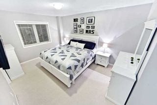 Photo 9: 18 Sussexvale Drive in Brampton: Sandringham-Wellington House (2 1/2 Storey) for sale : MLS®# W4779171