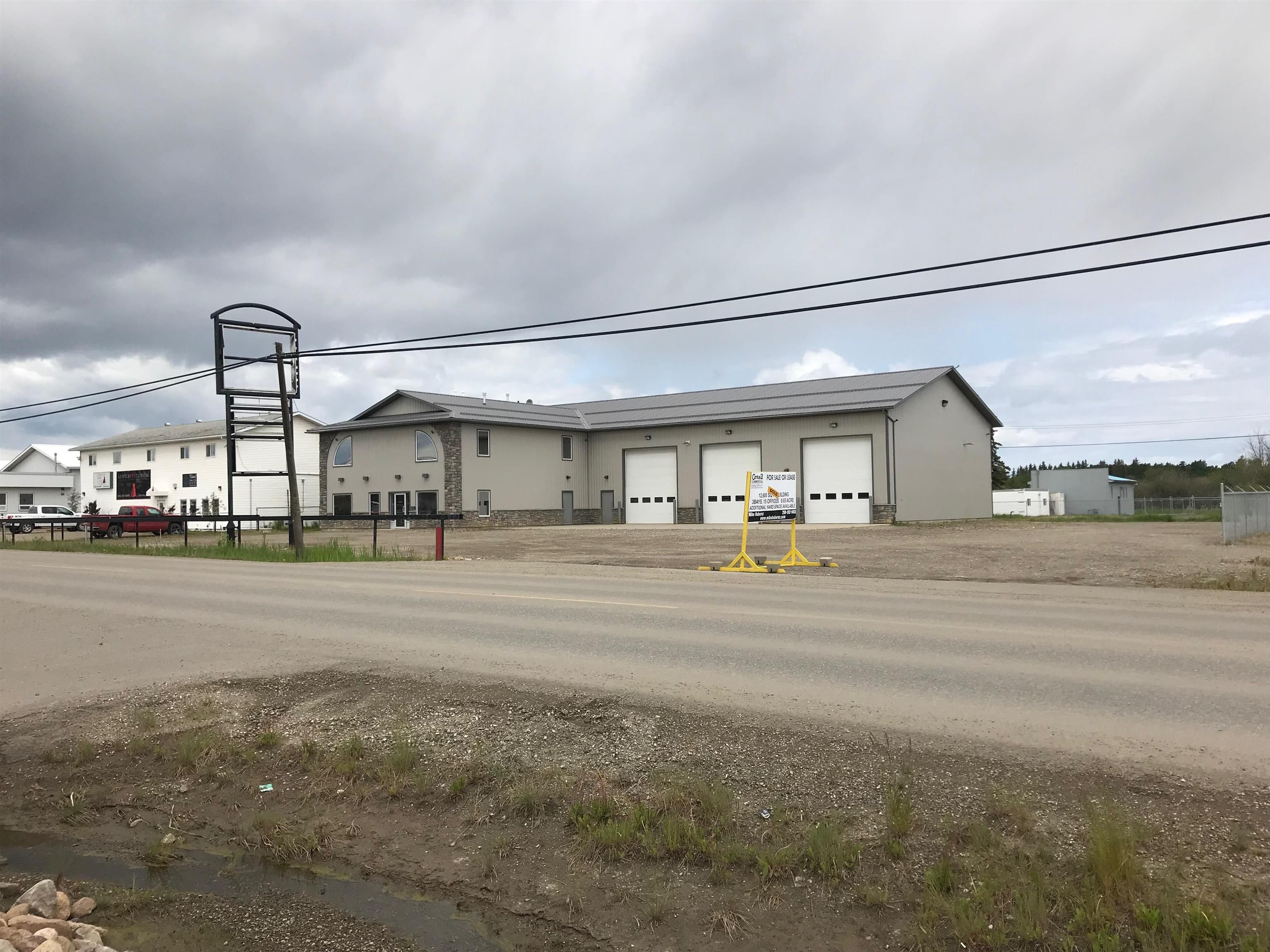 Main Photo: 8130 100 Avenue in Fort St. John: Fort St. John - Rural W 100th Industrial for lease : MLS®# C8050929
