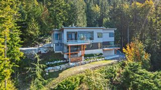 Photo 1: 1135 COPPER Drive in Squamish: Britannia Beach House for sale : MLS®# R2824539