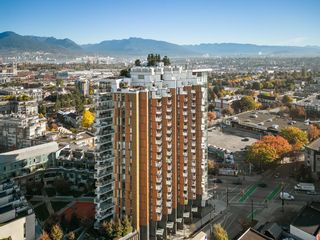 Main Photo: 2002 285 E 10TH Avenue in Vancouver: Mount Pleasant VE Condo for sale in "The Independent" (Vancouver East)  : MLS®# R2887540