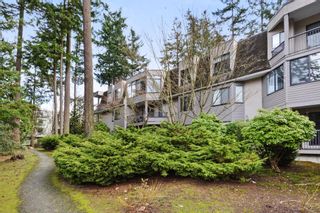 Photo 16: 108 1760 SOUTHMERE Crescent in Surrey: Sunnyside Park Surrey Condo for sale in "CAPSTAN WAY" (South Surrey White Rock)  : MLS®# R2408875
