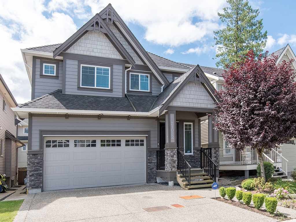 Main Photo: 21022 76A Avenue in Langley: Willoughby Heights House for sale in "YORKSON" : MLS®# R2323375