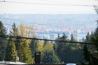 Photo 20: 480 GREENWAY AV in North Vancouver: Upper Delbrook House for sale : MLS®# V1003304