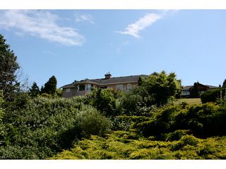 Photo 3: 6506 N GALE Avenue in Sechelt: Sechelt District House for sale in "THE SHORES" (Sunshine Coast)  : MLS®# V1069882
