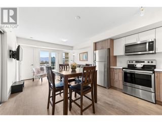 Photo 1: 655 Academy Way Unit# PH20 in Kelowna: House for sale : MLS®# 10313103
