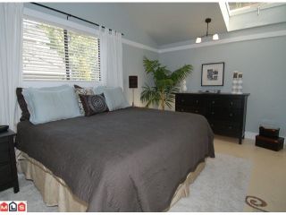Photo 6: 5947 136TH Street in Surrey: Panorama Ridge House for sale in "NORTH RIDGE" : MLS®# F1010251