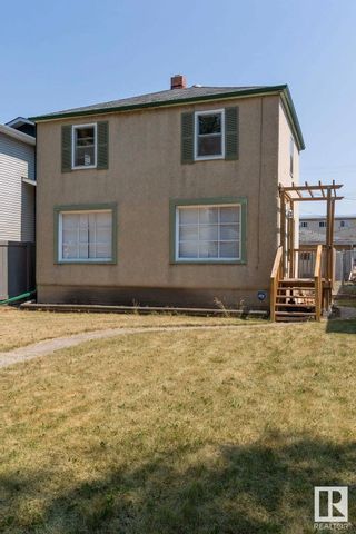 Photo 1:  in Edmonton: Zone 05 House for sale : MLS®# E4308899