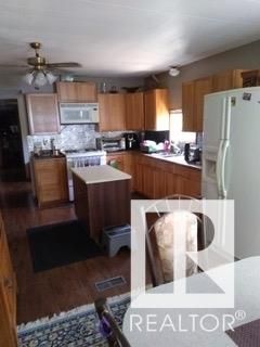 Photo 11: 57220 RR 231: Rural Sturgeon County Manufactured Home for sale : MLS®# E4382667