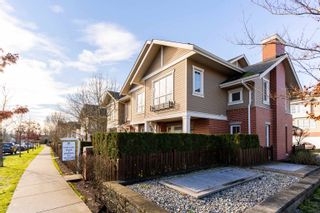 Photo 2: 6909 195A Street in Surrey: Clayton Townhouse for sale in "CLAYTON RISE" (Cloverdale)  : MLS®# R2645336