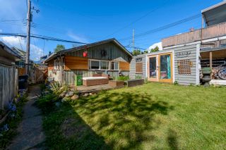 Photo 39: 1923 E 5TH Avenue in Vancouver: Grandview Woodland House for sale in "Commercial Drive" (Vancouver East)  : MLS®# R2691947