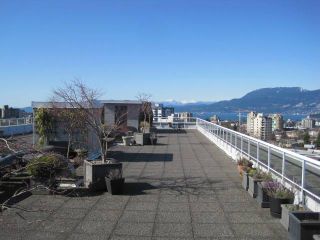 Photo 8: 106 1445 MARPOLE Avenue in Vancouver: Fairview VW Condo for sale in "HYCROFT TOWERS" (Vancouver West)  : MLS®# V938962