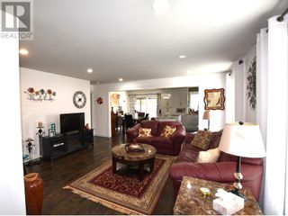 Photo 9: 130 Deer Street in Vernon: House for sale : MLS®# 10308523