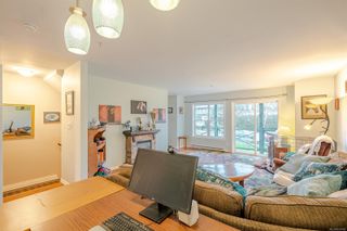 Photo 12: 3 1953 Lisnoe Ave in Central Saanich: CS Saanichton Row/Townhouse for sale : MLS®# 920168