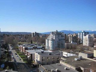 Photo 10: 106 1445 MARPOLE Avenue in Vancouver: Fairview VW Condo for sale in "HYCROFT TOWERS" (Vancouver West)  : MLS®# V938962