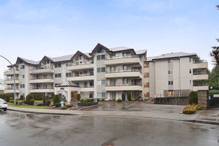 Photo 1: 307 2526 LAKEVIEW Crescent in Abbotsford: Central Abbotsford Condo for sale : MLS®# R2232144