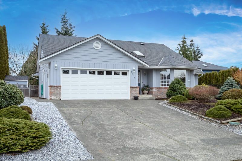 FEATURED LISTING: 1375 Griffin Dr Courtenay