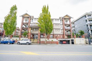 Photo 1: 117 5650 201A Street in Langley: Langley City Condo for sale in "Paddington Station" : MLS®# R2702896