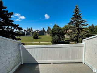 Photo 5: 305 LANCASTER Terrace in Edmonton: Zone 27 Townhouse for sale : MLS®# E4306653