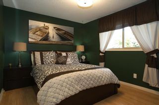 Photo 11: 54 Donan Street in Winnipeg: Riverbend Residential for sale (4E)  : MLS®# 202016959