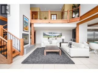 Photo 4: 8671 Okanagan Landing Road in Vernon: House for sale : MLS®# 10309243