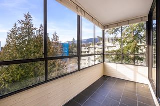 Photo 17: 701 1412 ESQUIMALT Avenue in West Vancouver: Ambleside Condo for sale in "Hemingway Place" : MLS®# R2750784