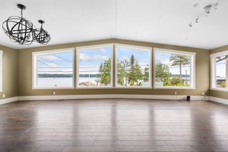 Photo 13: 570 Island Hwy in Campbell River: CR Campbell River Central Full Duplex for sale : MLS®# 899430