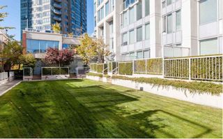 Photo 25: 2105 550 TAYLOR Street in Vancouver: Downtown VW Condo for sale in "The Taylor" (Vancouver West)  : MLS®# R2716335